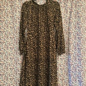 Perfect flowy JCrew leopard midi dress